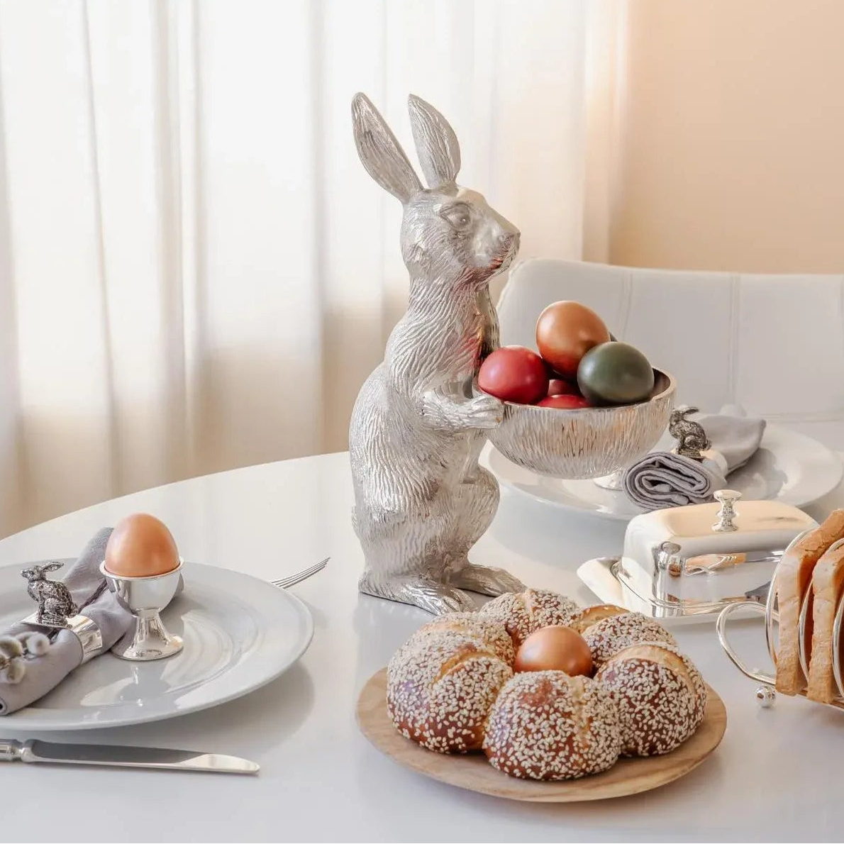 Hase mit Schale Bert in zwei Grössen