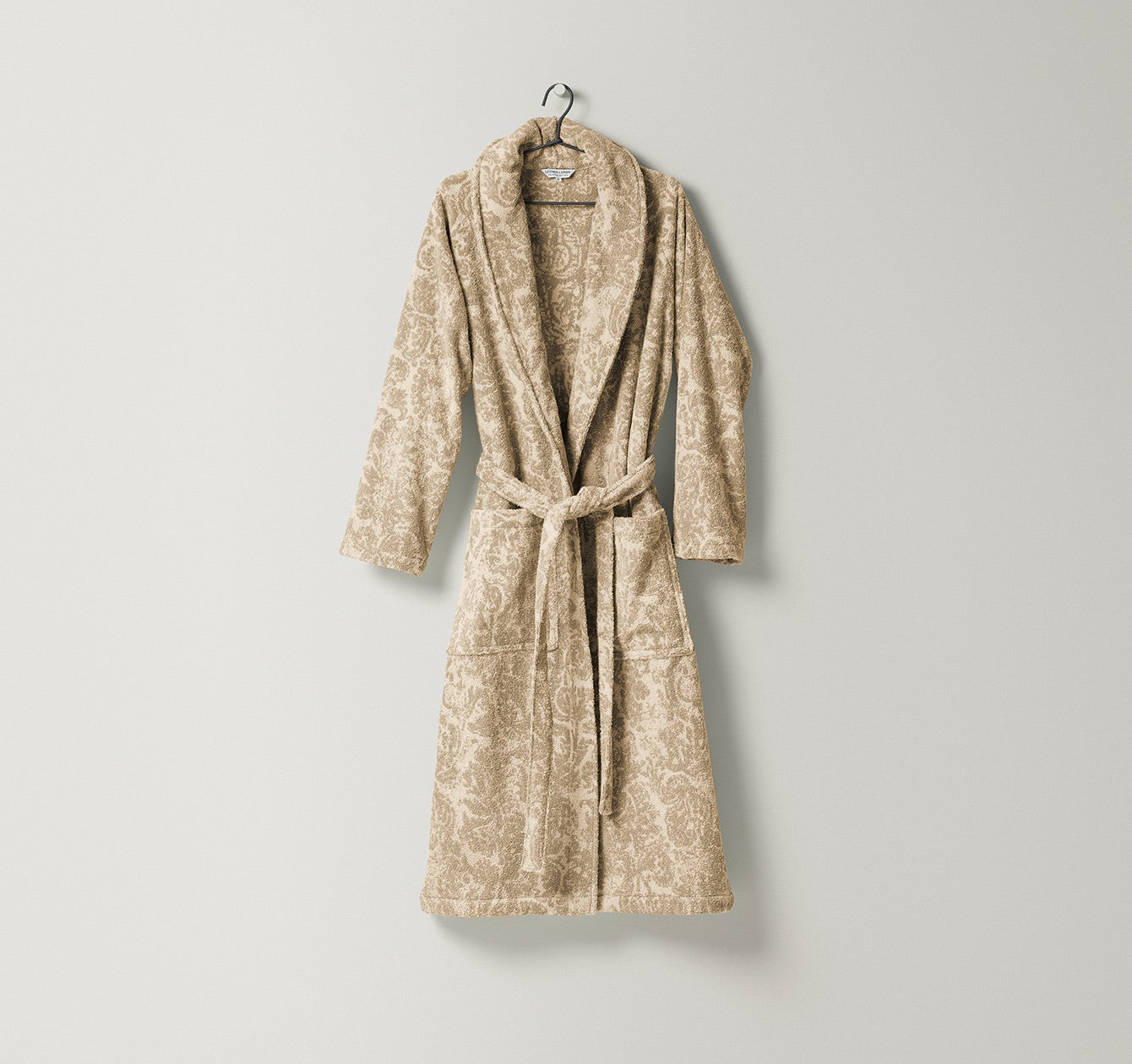 Zweifarbiger Jacquard-Bademantel Friuli für Damen und Herren in Creme und Beige mit Barockmuster aus Leinen-Baumwoll-Frottier in Elfenbeinfarbe, Modell Friuli, optional mit Kapuze