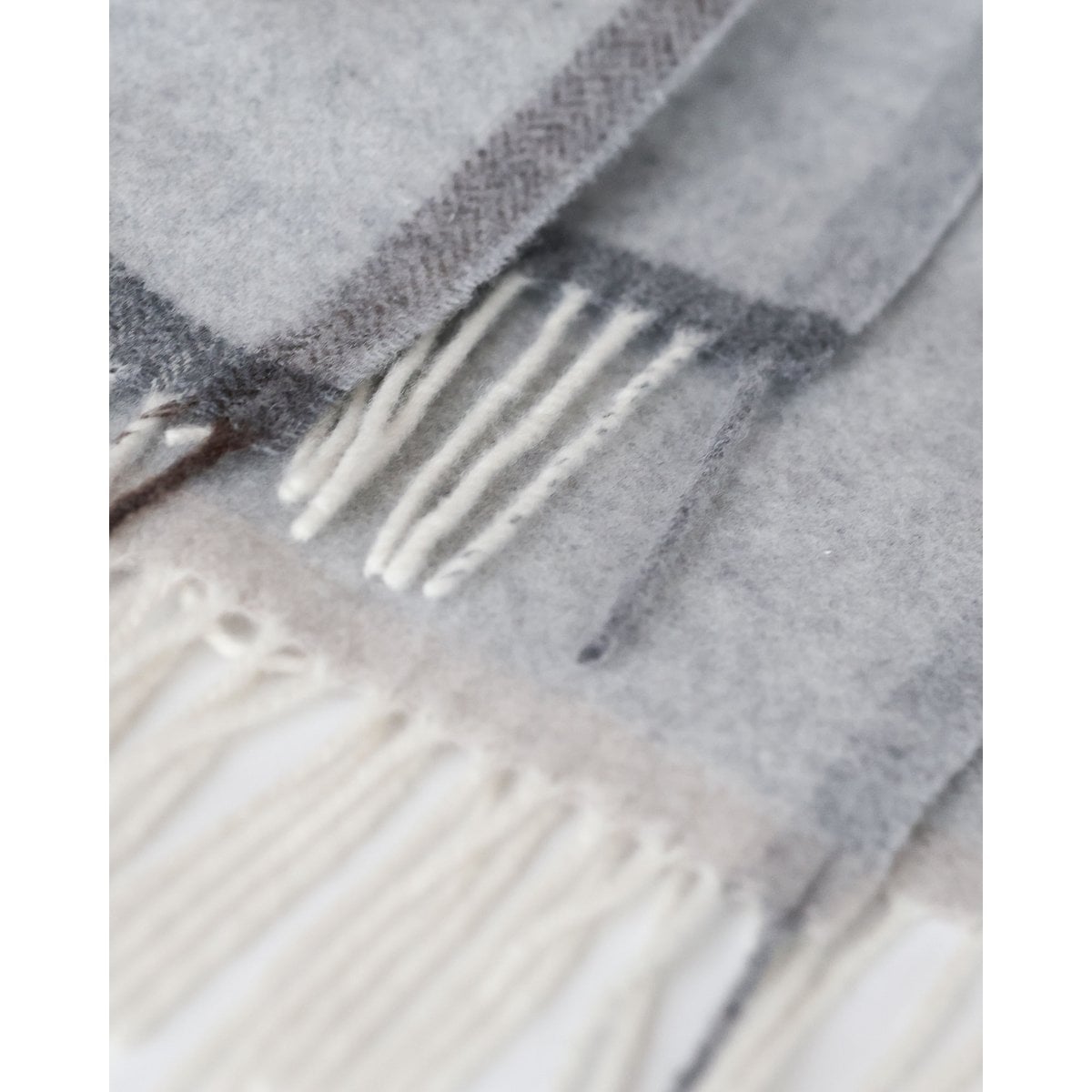 Merino Kaschmir Decke Milano Braun hellgrau