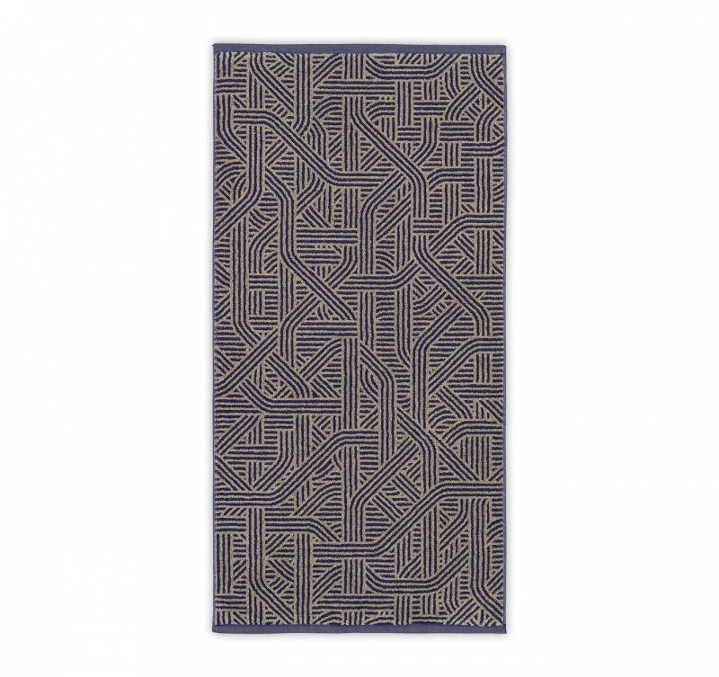 Frottiertuch Confusion in blau aus Leinen und Baumwolle von Leitner Leinen, erhältlich bei Rivera Interiors