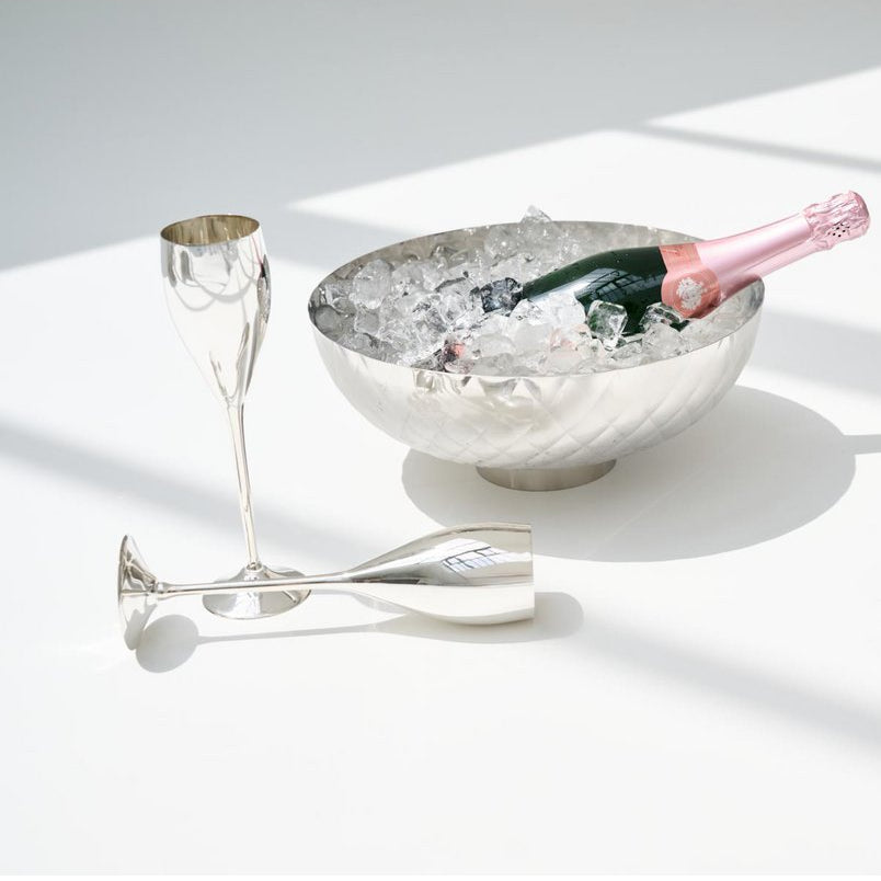 Schale Leonora (Ø 30 cm, Höhe 14 cm), gehämmert, Edelstahl hochglanzpoliert