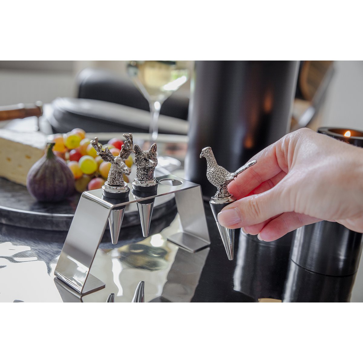 3er Set Edelstahl Flaschenverschlüsse mit Ständer