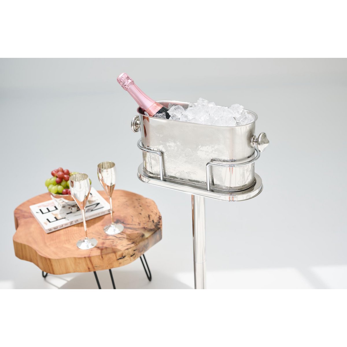 Weinkühler Leo (Höhe 79 cm) auf Ständer