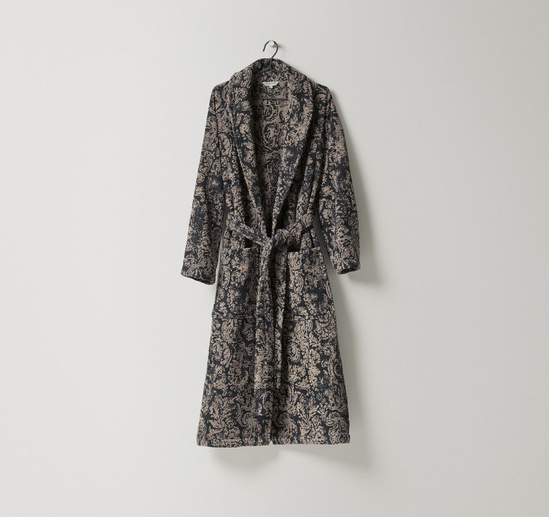 Zweifarbiger Jacquard-Bademantel Friuli für Damen und Herren in Sand und Anthrazit mit Barockmuster aus Leinen-Baumwoll-Frottier in Elfenbeinfarbe, Modell Friuli, optional mit Kapuze

